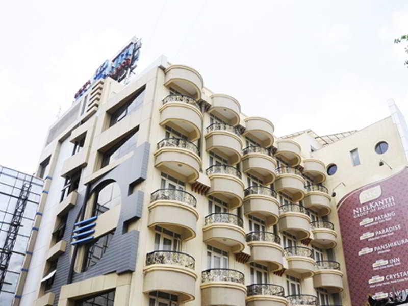 Neelkanth Paradise Hotel Ahmedabad Bagian luar foto